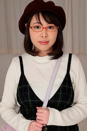 Eimi Suzukawa