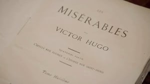 Les Misérables et Victor Hugo : au nom du peuple háttérkép