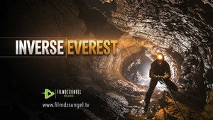 Inverse Everest háttérkép
