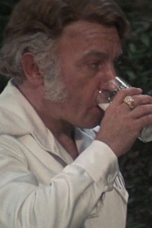 Henry Gibson profil kép