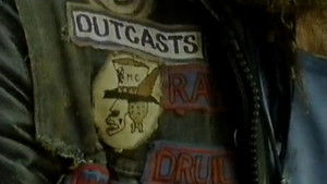 The Outcasts háttérkép