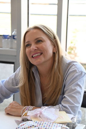 Jessica Capshaw profil kép