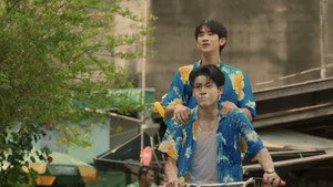 ต้นส้มอยู่บ้านเขา แต่ผลส้มหล่นมาบ้านเราตลอดเลย kép