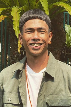 Ari Lesmana profil kép