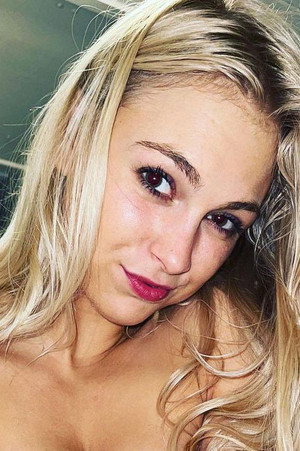 Elise Rider profil kép