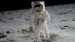 A Funny Thing Happened on the Way to the Moon háttérkép