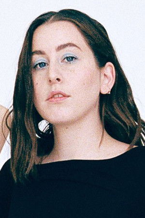 Alana Haim profil kép