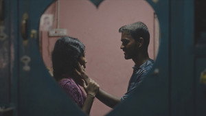 দেলুপি háttérkép