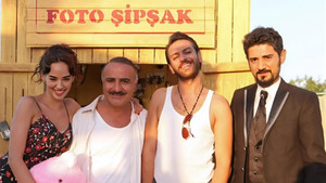Kara Bela háttérkép
