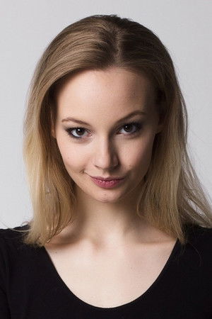 Соня Евстигнеева