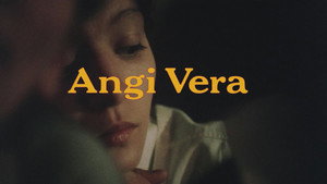 Angi Vera háttérkép