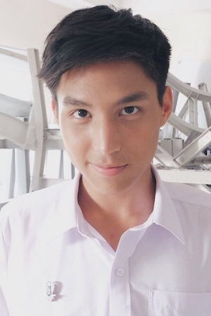Panta Pattanaampaiwong profil kép