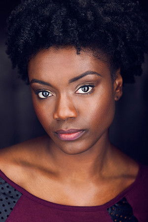 Katherine Renee Turner profil kép