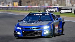 American Thunder: NASCAR to Le Mans háttérkép
