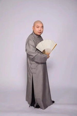 郎鹤焱 profil kép