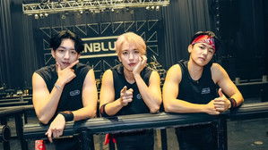 CNBLUE ZEPP TOUR 2023 ～CALLING～ háttérkép