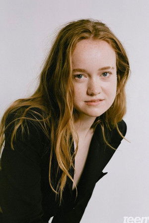 Liv Hewson profil kép