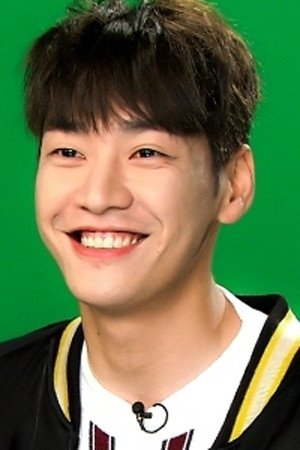 Kim Young-kwang profil kép