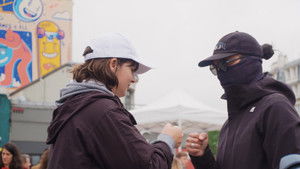 Le Mural háttérkép