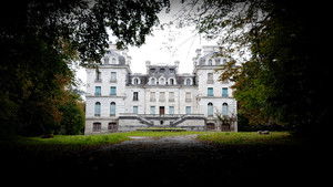 Le manoir a des yeux háttérkép