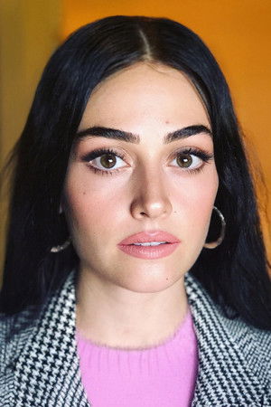 Esra Bilgiç profil kép