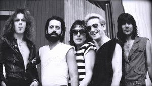 Alcatrazz : Metallic Live '84 háttérkép