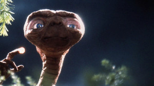 « E. T. », un blockbuster intime háttérkép