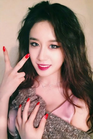 Park Ji-yeon profil kép