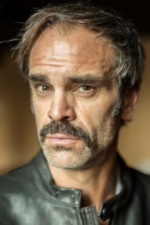 Steven Ogg profil kép