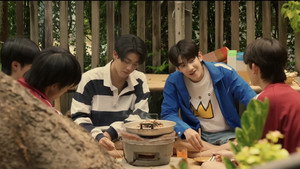 ต้นส้มอยู่บ้านเขา แต่ผลส้มหล่นมาบ้านเราตลอดเลย kép