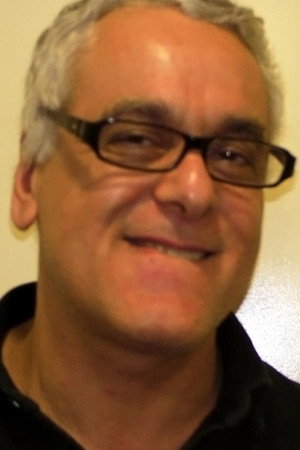 Yorgos Mavropsaridis profil kép