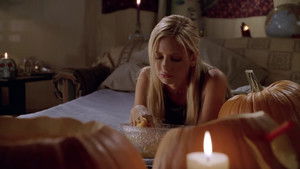 Buffy, a vámpírok réme kép