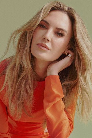 Elizabeth Chambers profil kép