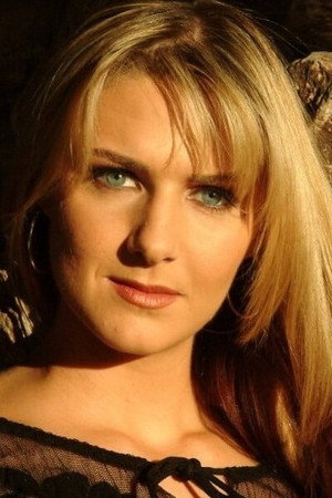 Ashley Long profil kép