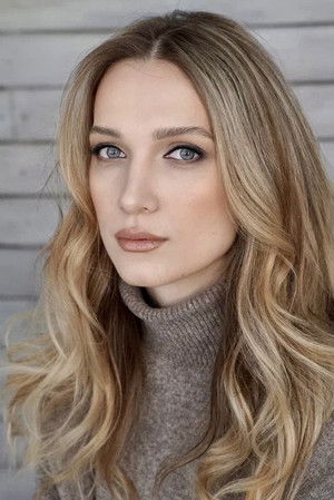 Polina Kutsenko profil kép