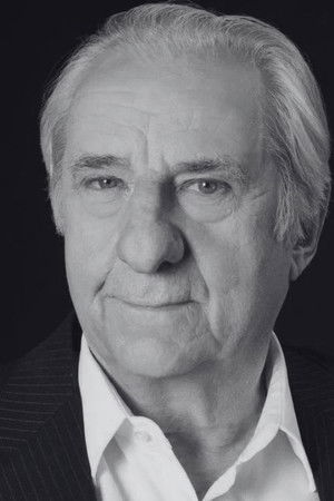 Michel Aumont profil kép