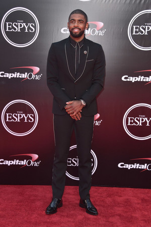 Kyrie Irving profil kép