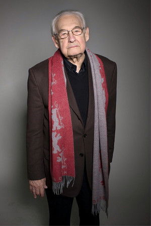 Andrzej Wajda profil kép