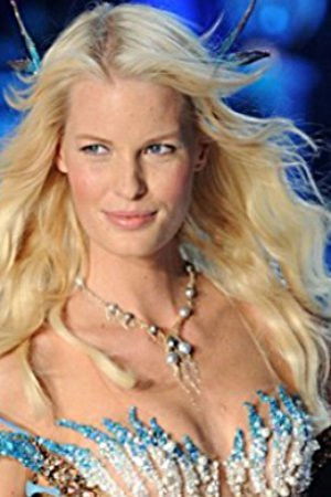 Caroline Winberg profil kép