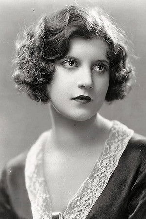 Dorothy Gulliver profil kép