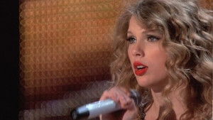 Taylor Swift: Journey to Fearless 1. évad Ep.3 3. epizód