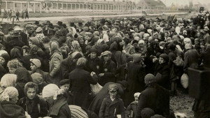 Egy nap Auschwitzban háttérkép
