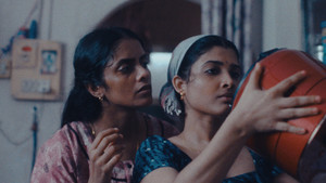 പ്രഭയായ് നിനച്ചതെല്ലാം háttérkép