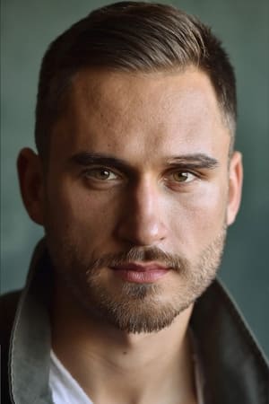 Charlie Clapham profil kép