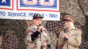 Bob Hope's Christmas Cheer from Saudi Arabia háttérkép