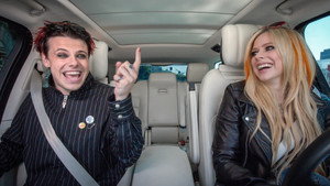 Carpool Karaoke: A sorozat 5. évad Ep.16 Avril Lavigne és YUNGBLUD