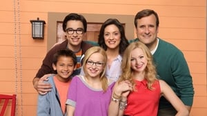 Liv and Maddie kép