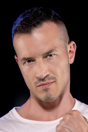 Derek Kage profil kép