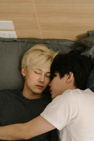 เชือกป่าน poszter
