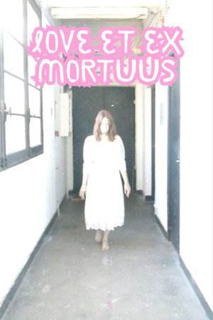 Love et ex Mortuus poszter